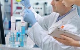 孕期检查出胎儿9号染色体3体是父母基因遗传导致的吗？